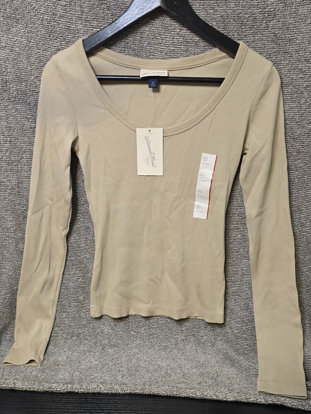 Universal Thread Beige Ribbed Scoop Neck Long-Sleeve Top